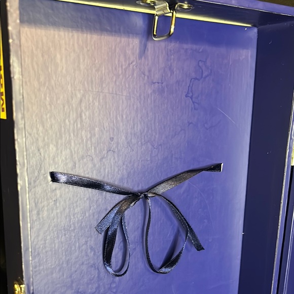 Vintage Chosun Teddy Bear Travel Trunk - Picture 6 of 11